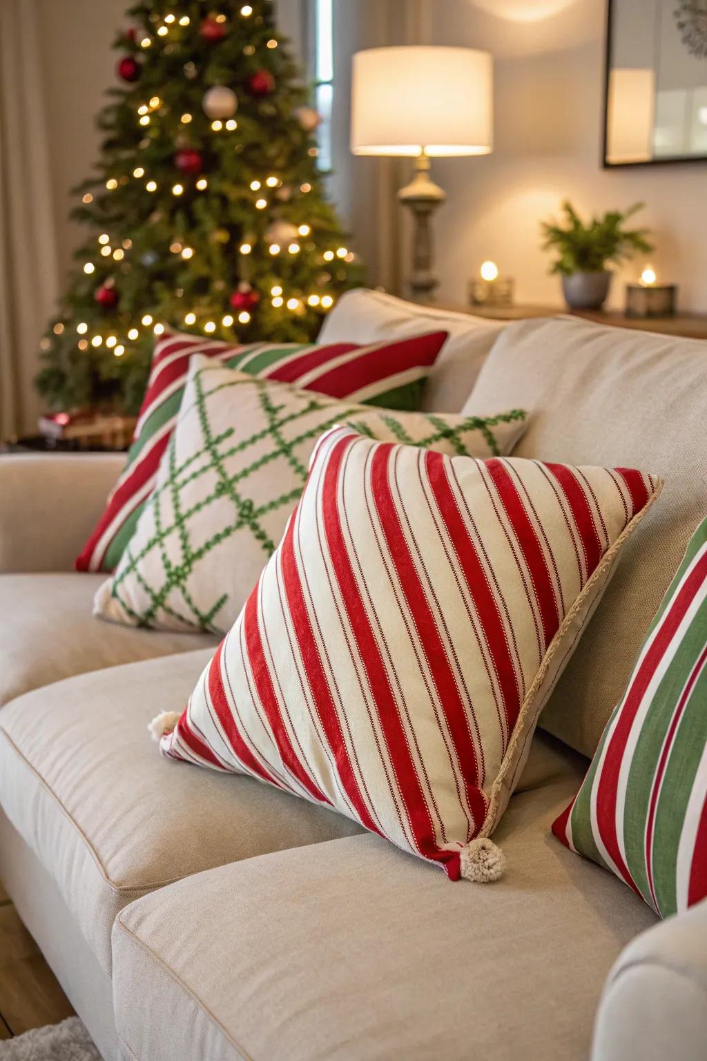 Cozy up your space with candy cane cushions for a festive feel. #CozyHome #HolidayVibes 🛋️